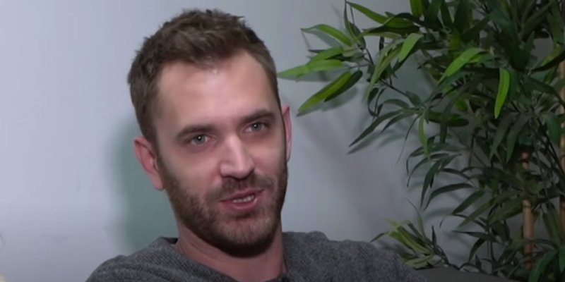 VIDEO: TEŠKO MU JE Momčilo Otašević rasplakao se u TV emisiji