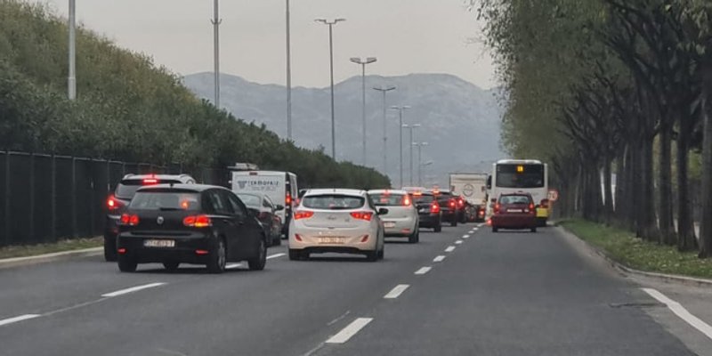 VIDEO Splićani požurili na utakmicu, neviđene gužve na izlazu iz grada
