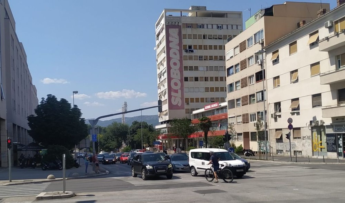 Skretanje ulijevo