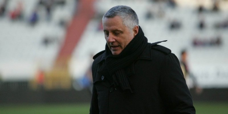 TOMISLAV IVKOVIĆ: 'Bebek ima više od 300 utakmica, zvao je suca jer nešto postoji'