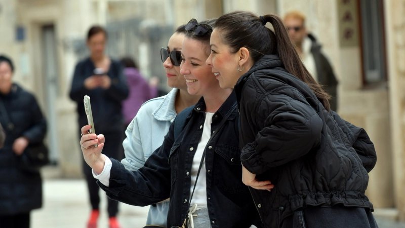 FOTOGALERIJA Proljeće se vraća na splitsku Rivu