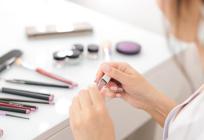 Ovo su trendovi manikure za proljeće i ljeto 2026. godine