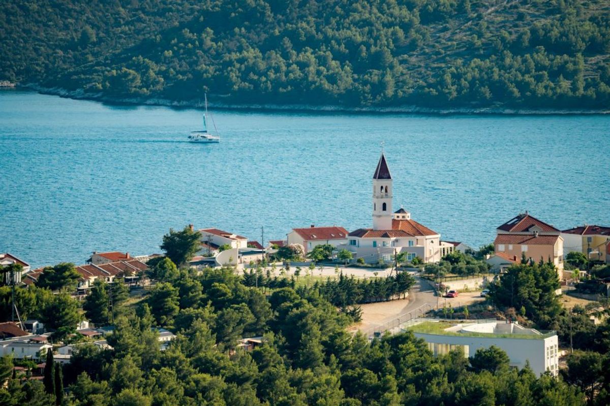 Glazbeno-scenska večer u Starom Segetu: 'Od Hrvatskoga Kraljevstva do Lijepe naše'