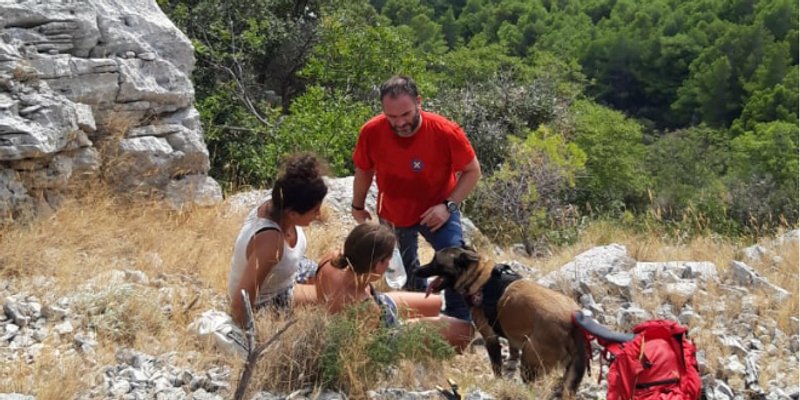 Spašene dvije strane državljanke iznad Zmajeve spilje na Braču