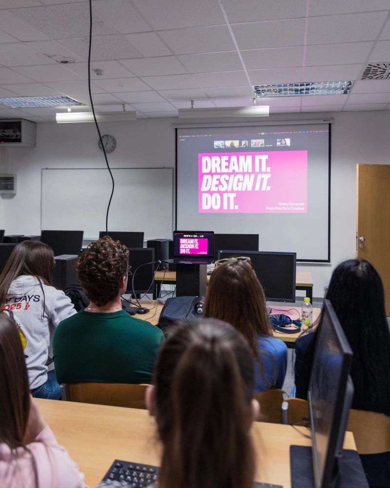 U tijeku prijave na DUMP Internship; šest mjeseci edukacije iz marketinga, multimedije, dizajna i programiranja
