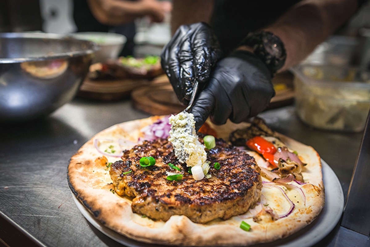 BAKRA PONOVNO ČASTI ČITATELJE Naruči, pokupi i uživaj!