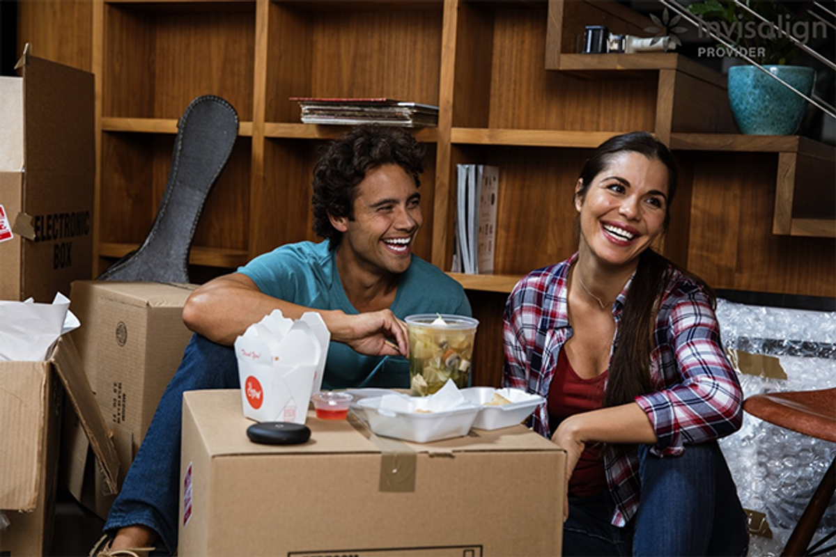 S ovim aparatićem za zube, slatki poljupci za Valentinovo neće vam biti problem!