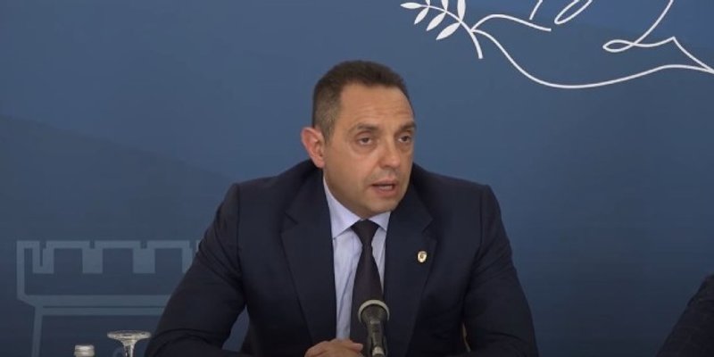 VULIN ŽESTOKO UZVRATIO PLENKOVIĆU 'Ovakvu glupost ne bi izgovorio ni zločinac Gotovina. Vladu ustaša vodi glup ustaša'