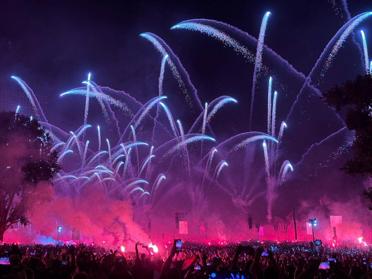 ZAVRŠIO KONCERT NA HIPODROMU Thompson: 'Ovo će se pamtiti!'