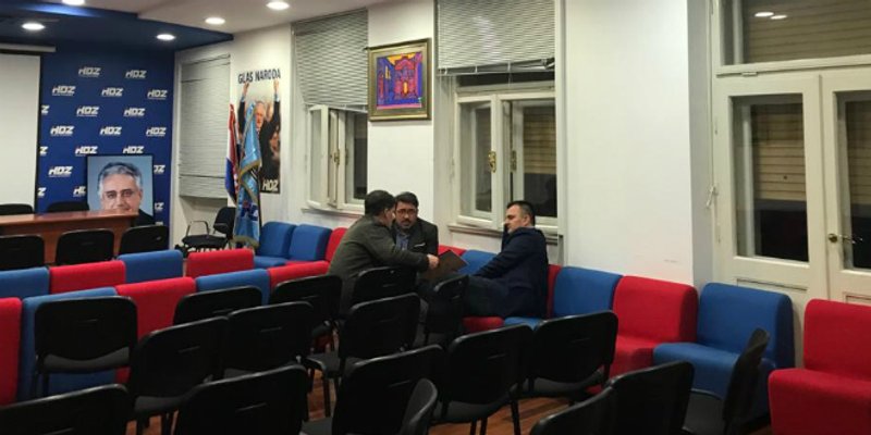 ŠTO SE DOGODILO PETRU ŠKORIĆU? Zapelo je s potpisima, a sinoć se slomio nakon razgovora s Tafrom i Maroevićem