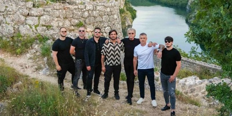 NOVI PROJEKT AUTORA HITA 'AKO NE ZNAŠ ŠTA JE BILO' Hrvatske ruže i Josip Ivančić predstavili pjesmu 'Na kamenu rođen'