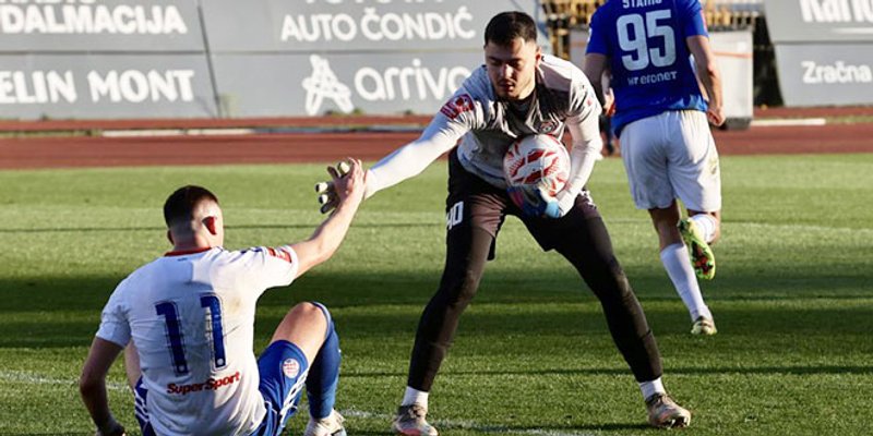 UŽIVO: Hajduk slavio 2:0 golovima Šege i Ugwuoda!