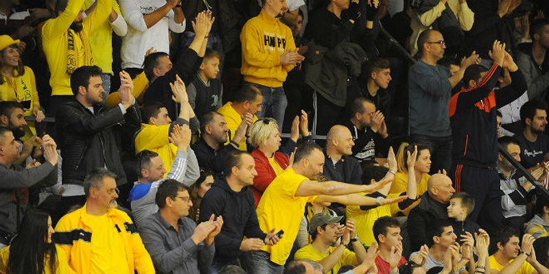 CIRKUS NA GRIPAMA Bivši igrač Galatasaraya, Cibone i Cedevite odlazi bez odigrane minute?!