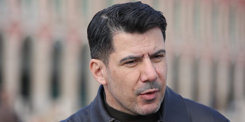 OGLASIO SE I GRMOJA 'Kako je Senf ukrao doček'