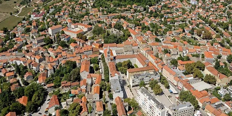 Sinj objavio poziv za dodjelu potpora poljoprivrednim gospodarstvima