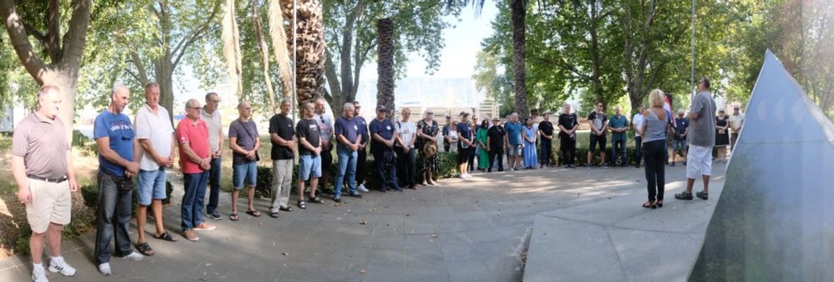 Karusel istine | foto: Dean Bubić