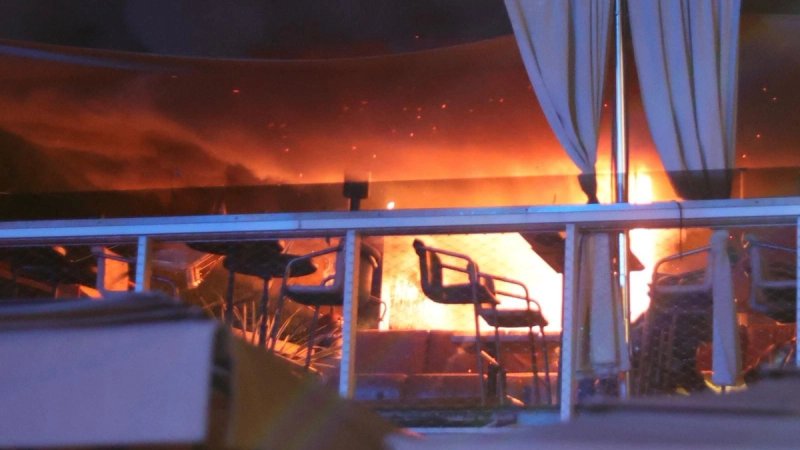Nakon sinoćnjeg požara oglasili su se iz Roofa 68: Evo što su poručili gostima
