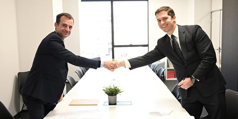 SPECIJALIZIRAJ SE U PODRUČJU LUXURY MANAGEMENTA Studiraj tri godine u Zagrebu i jednu godinu u La Rochelleu