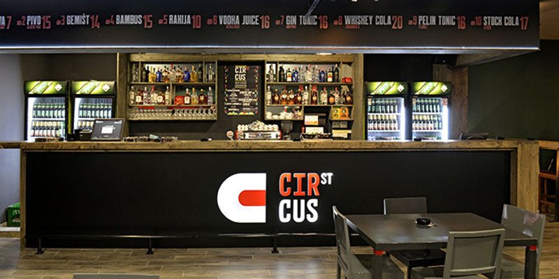 Noćni klubovi teško opstaju u pandemiji, splitski Circus zauvijek zatvorio vrata, ljudi nude pomoć za spas