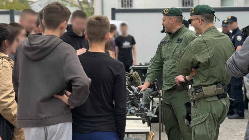 Hrabrost, ponos, čast u Trogiru: Dan otvorenih vrata približio policijski poziv učenicima i građanim