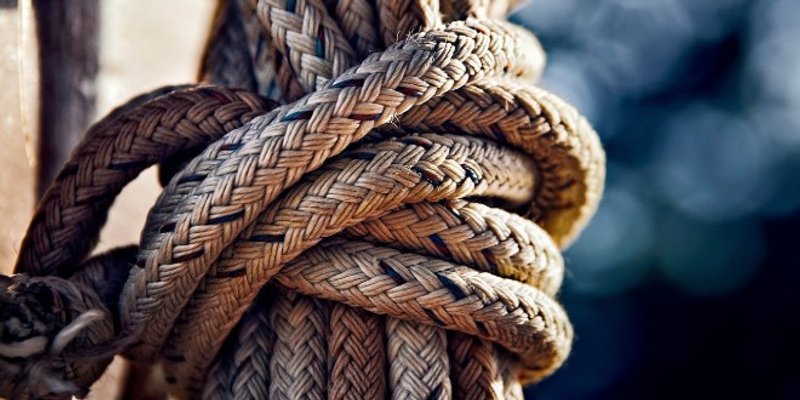 NAUTIČKI CENTAR KOMIŽA ZAPOŠLJAVA 'Zovite, pitajte, pišite nam, nudimo odlične uvjete'