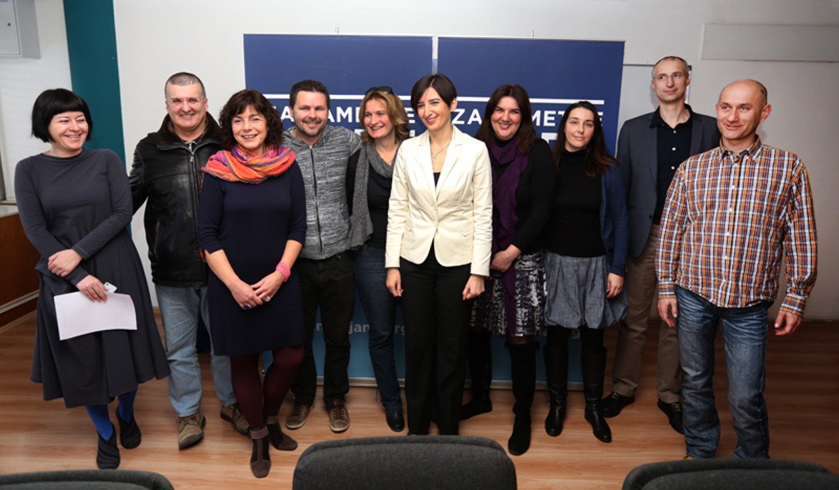 Konferencija za novinare Inicijative 'Za pametne ljude i pametan grad' na temu parlamentarnih izbora