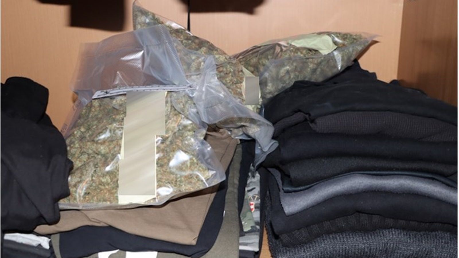 61-godišnjak uzgajao i preprodavao marihuanu? Policija mu pronašla i pištolje