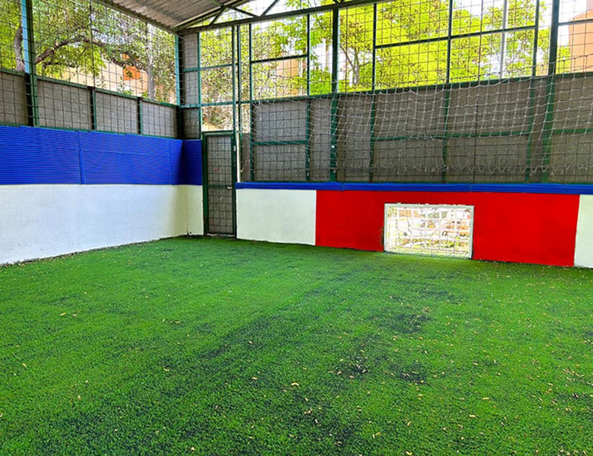 FOTO: Klub iz Kaštel Gomilice zahvalio Mariju Pašaliću na ulaganju u infrastrukturu 
