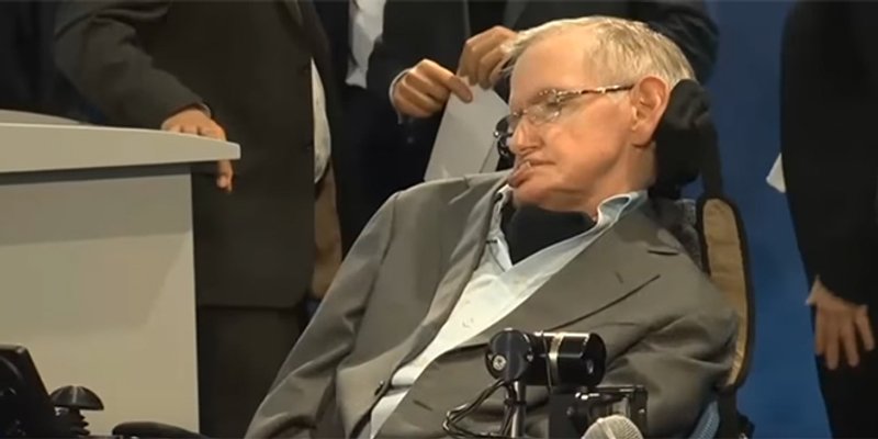 Preminuo je Stephen Hawking