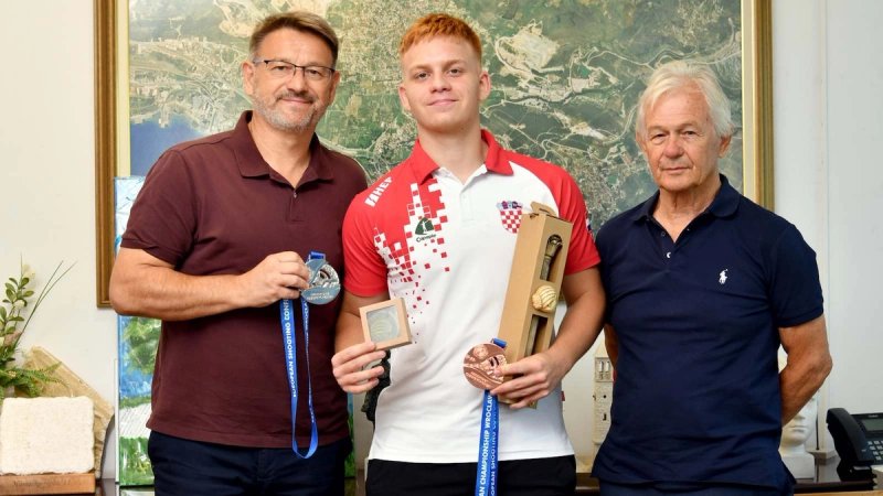 FOTO Mladi Solinjanin osvojio dvije medalje, a sada je stigla i nagrada