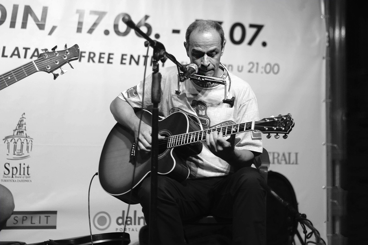 Evo ruke! | Maja Gijevski