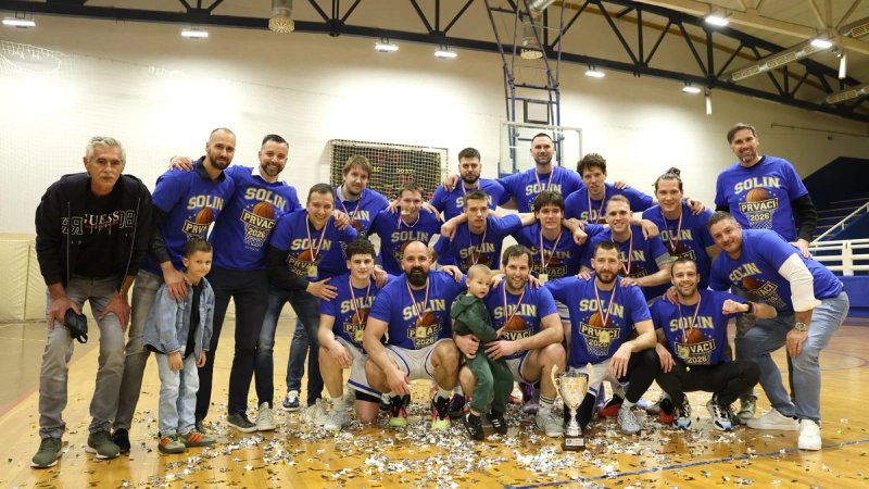 SLAVILO SE Solinski košarkaši osvojili naslov, imaju i najboljeg igrača lige