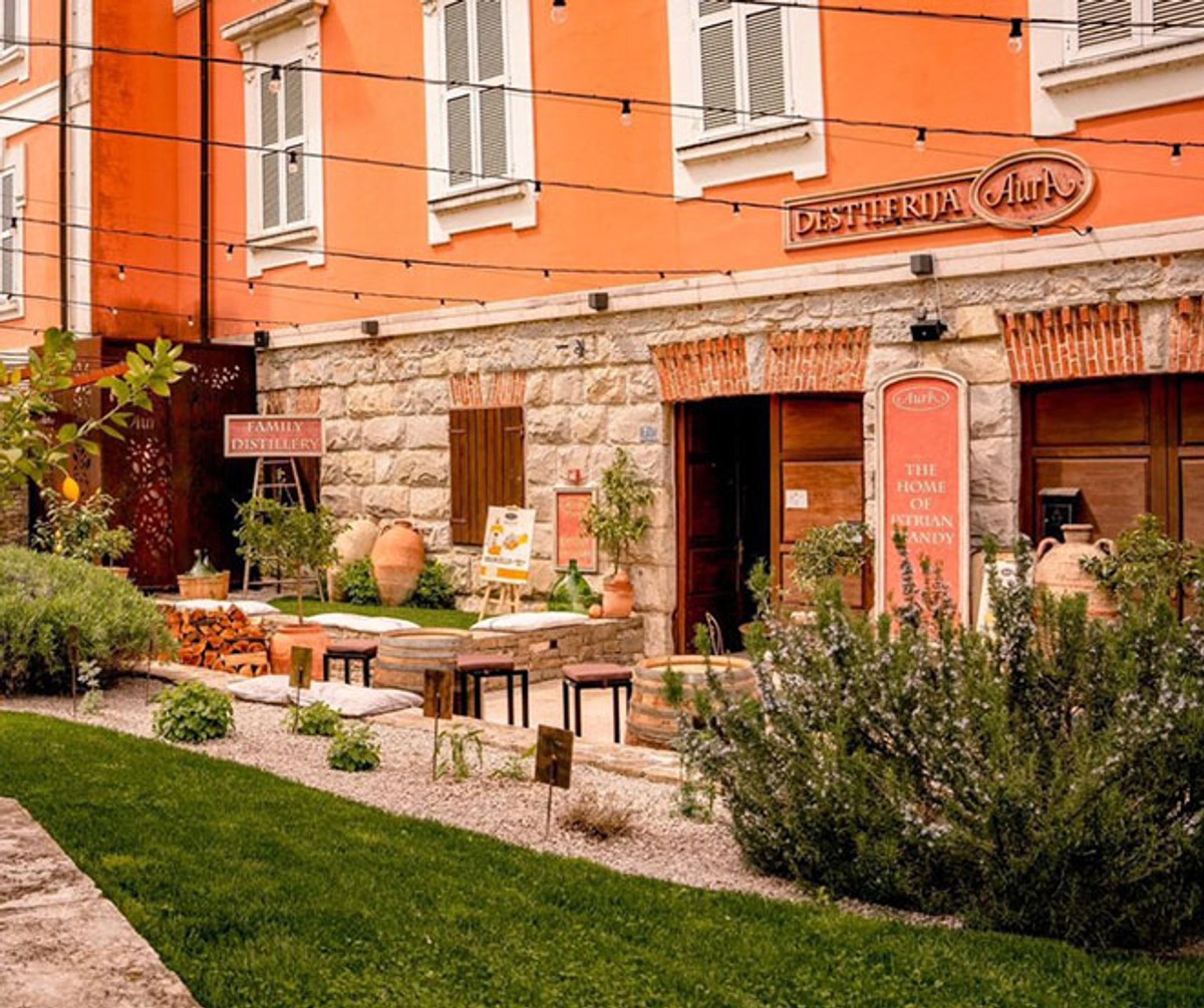 Top 10 mjesta gdje se uputiti s prijateljicom ovog vikenda