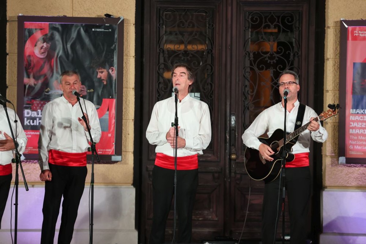 Spli'ski litnji koluri - Cambi | foto: Veljko Martinović