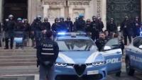 Italija šalje 500 vojnika u Milano: Luksuzne trgovine zabijaju daske na izloge, policija privela stotine mladih