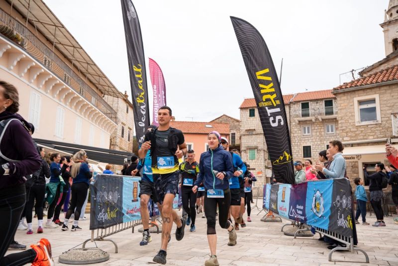 Jelsa trail