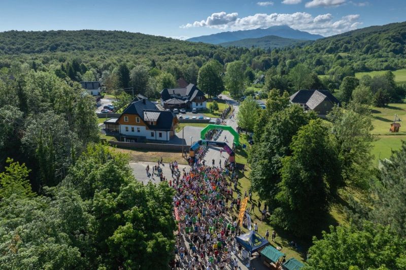 FOTOGALERIJA: 41. Plitvički maraton oduševio više od 900 natjecatelja iz rekordnih 50 zemalja svijeta