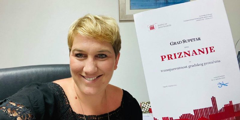Grad Supetar dobio priznanje za transparentnost proračuna