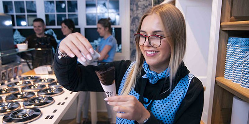 Jeste li čuli za affogato? Pripremite se za inovativnu senzaciju okusa u čokoladnom kornetu