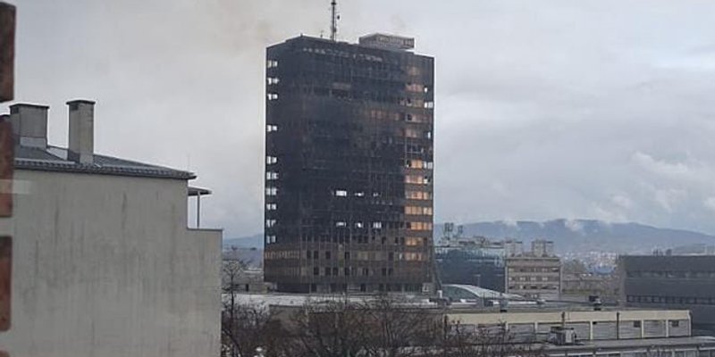 Podignuta optužnica protiv dvojice 18-godišnjaka za požar u zgradi Vjesnika