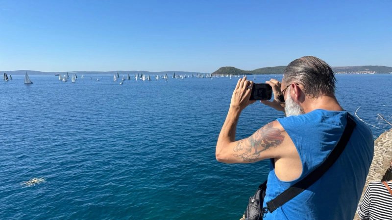VIDEO Počela Mrdujska regata, donosimo atmosferu sa starta
