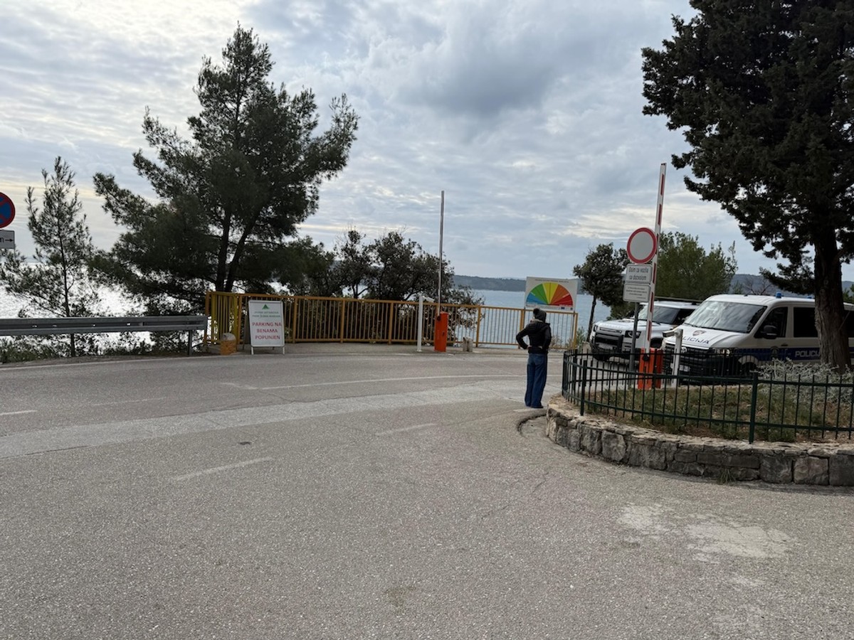 INTENZIVNA POTRAGA NA MARJANU: Više od 60 ljudi, dronovi i psi traže dječaka