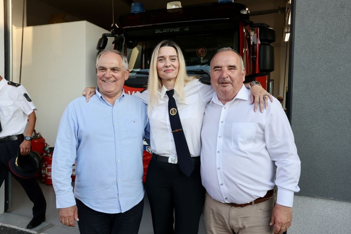 Otvorenje Vatrogasnog doma u Slatinama | foto: Veljko Martinović