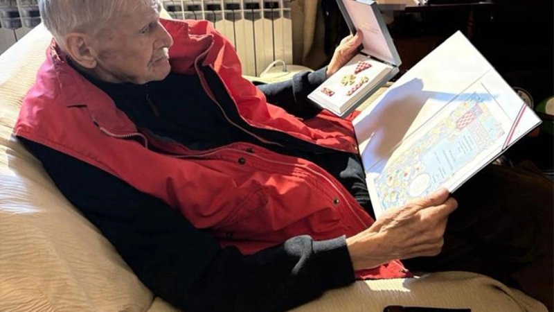 Bivši načelnik PU splitsko-dalmatinske Ivo Cipci odlikovan Redom hrvatskog pletera