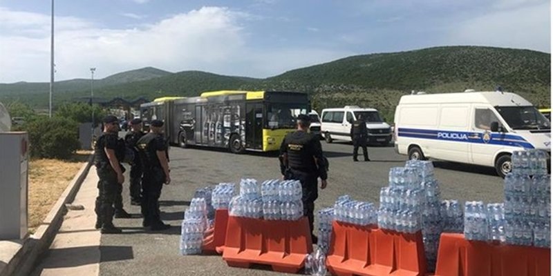 Policija od navijača u Dugopolju oduzela signalne rakete