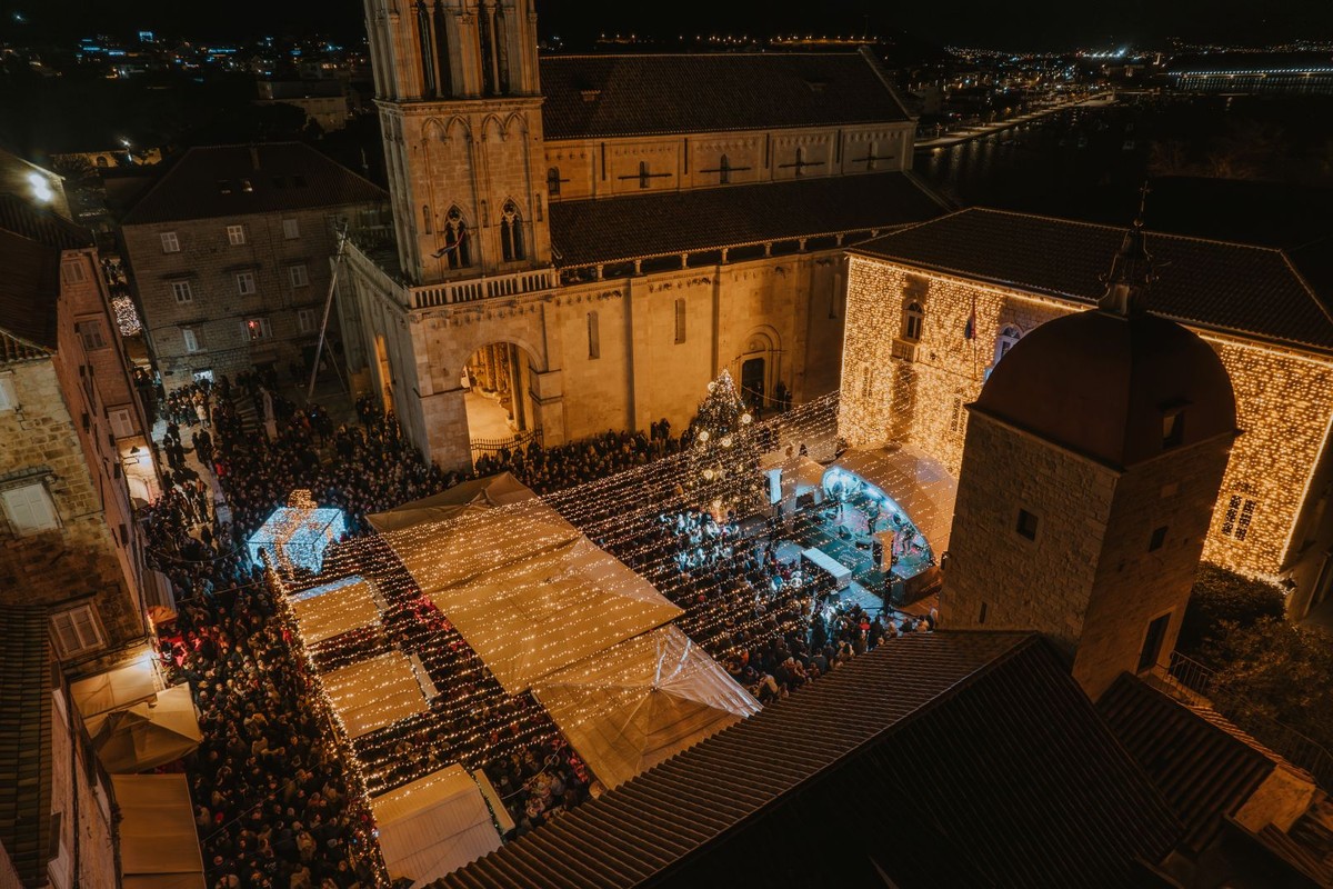 Otvoren javni natječaj za Zimsku adventuru u Trogiru, donosimo detalje