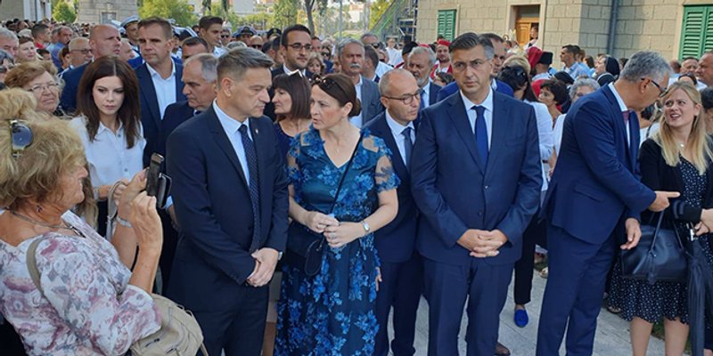 PROSLAVA MALE GOSPE Plenković i Krstičević u Solinu među vjernicima