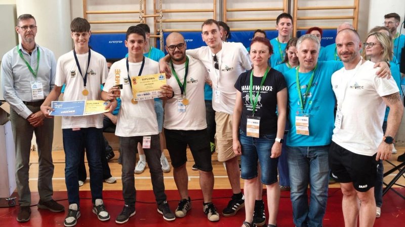 Povijesni uspjeh Udruge 'Inovatic' u državnom finalu World Robot Olympiada