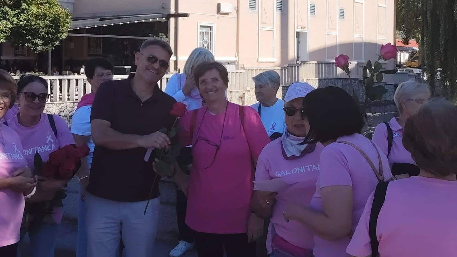Gradonačelnik Solina obećao podršku ženama oboljelima od raka: 'Nisam se došao samo slikati'