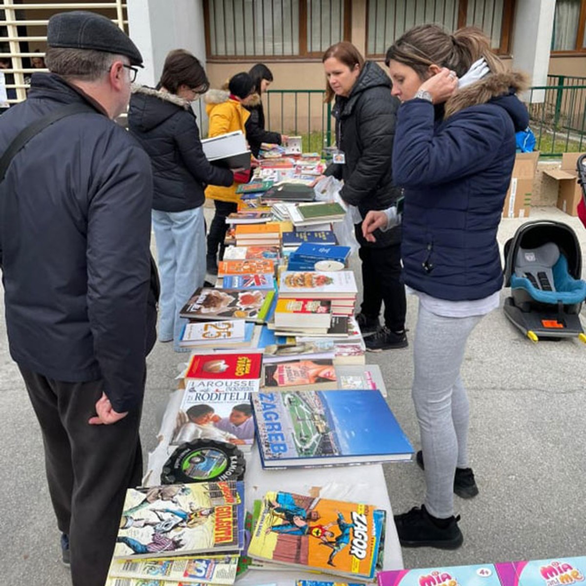 ZA SUĆIDARSKU DICU: Održan humanitarni buvljak, djeca uživala u brojnim aktivnostima